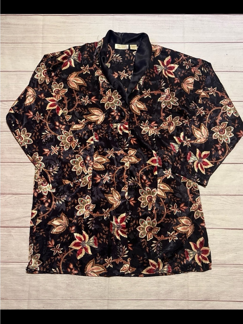 Vintage 90s gold label Victoria secret sleep shirt size m/l